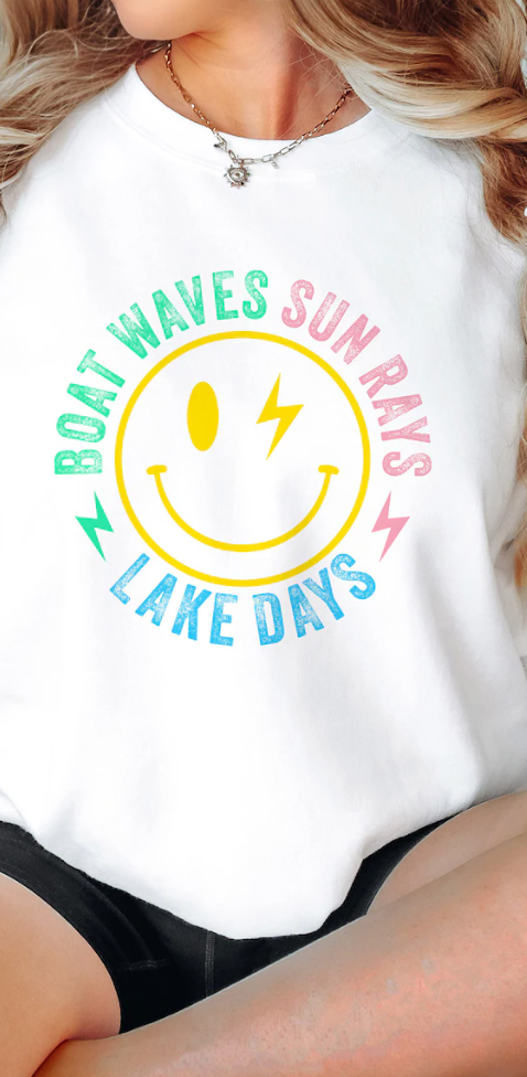 Boat Waves Crewneck/T-Shirt